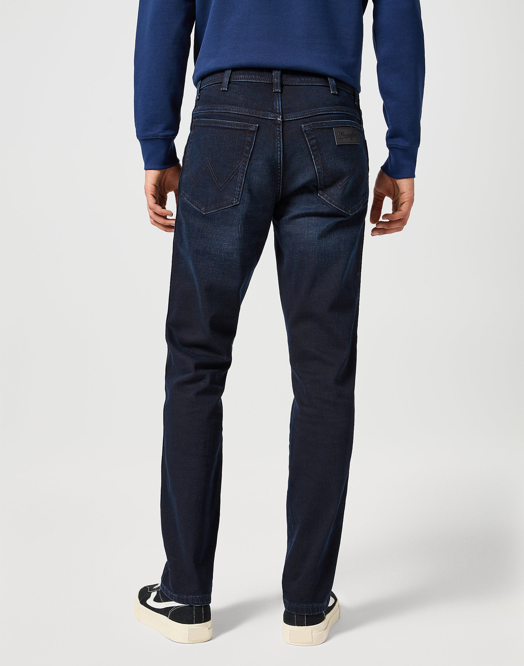 WRANGLER MĘSKIE SPODNIE JEANSOWE TEXAS SLIM DEEP BLUE BLACK 112355027 W12S017421