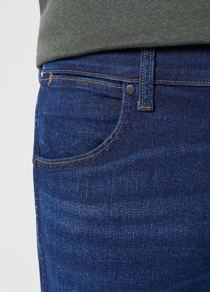 WRANGLER MĘSKIE SPODNIE JEANSOWE WRANGLER GREENSBORO NIGHT SHADE 112350837
