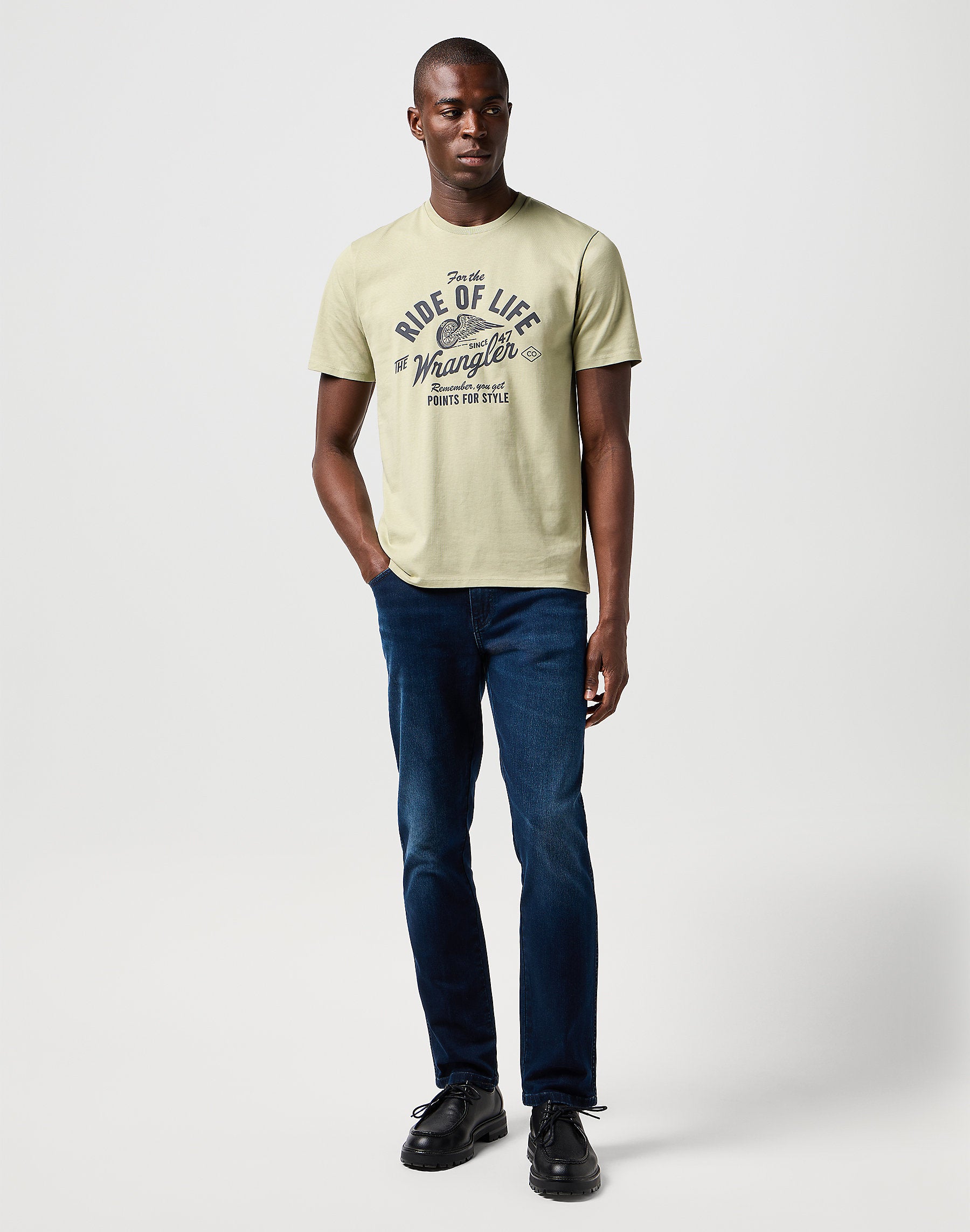 WRANGLER MĘSKIE SPODNIE JEANSOWE WRANGLER TEXAS SLIM SAPPHIRE STONE 112364460