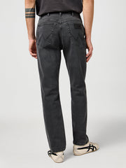 WRANGLER MĘSKIE SPODNIE JEANSOWE WRANGLER TEXAS SLIM WHISPERED WASH 112362467