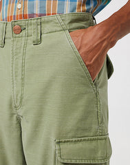WRANGLER MESKIE SPODNIE MATERIAŁOWE BOJÓWKI CASEY JONES CARGO OLIVE 112350893 W1C2017995
