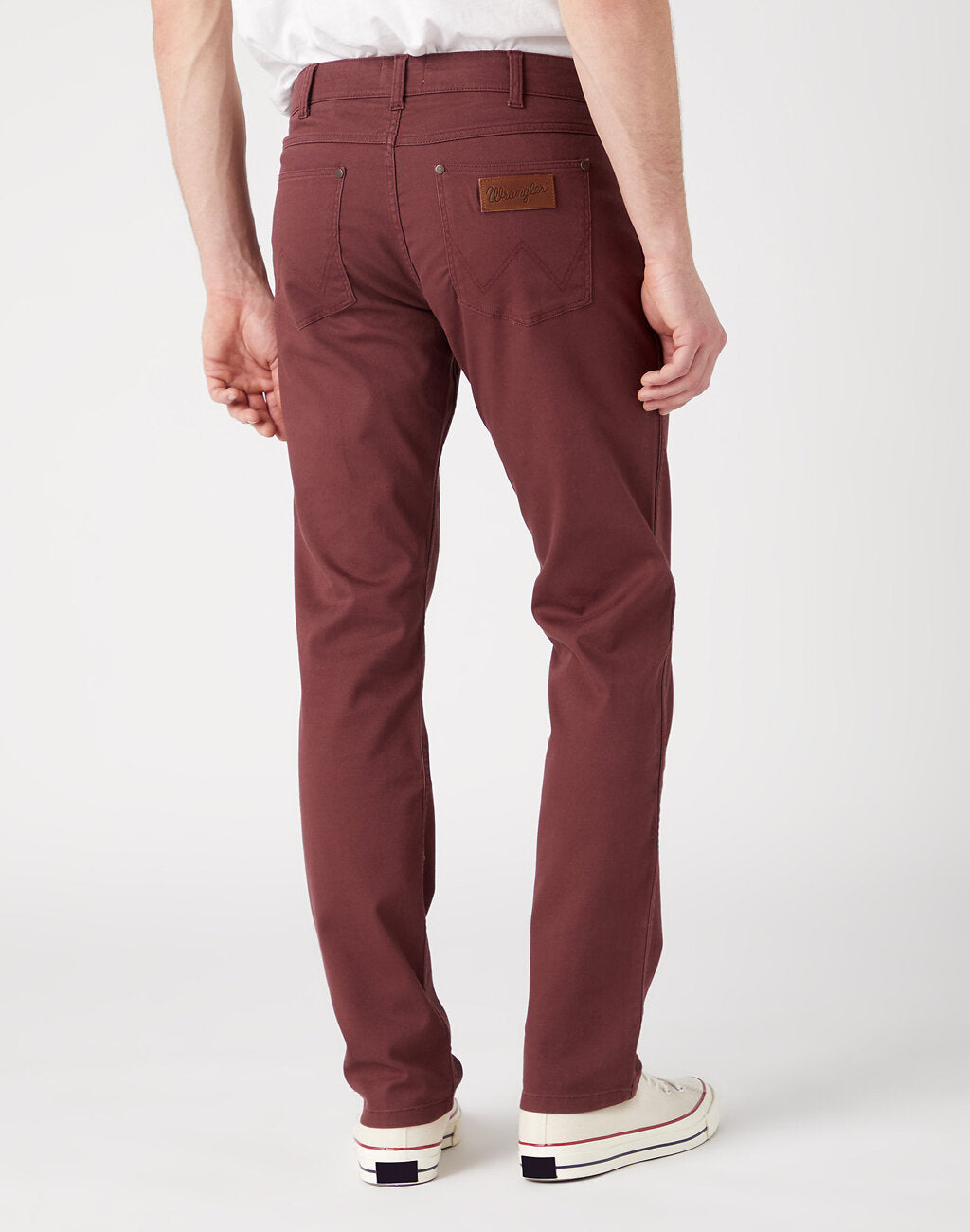 WRANGLER MĘSKIE SPODNIE MATERIAŁOWE GREENSBORO DAHLIA 112341468 W15Q016299