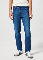 Męskie Spodnie Wrangler Jeansowe River Dark Trails 112356895 W17T008815