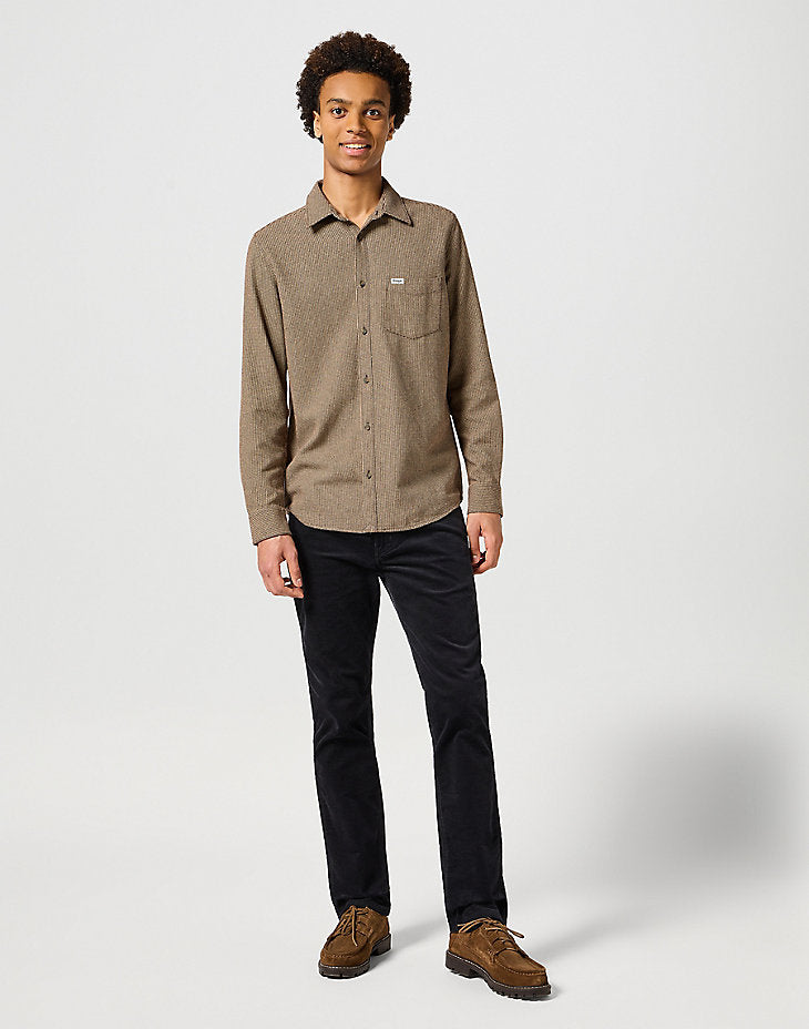 WRANGLER MĘSKIE SPODNIE SZTRUKSOWE GREENSBORO BLACK 112357406 W15Q013729