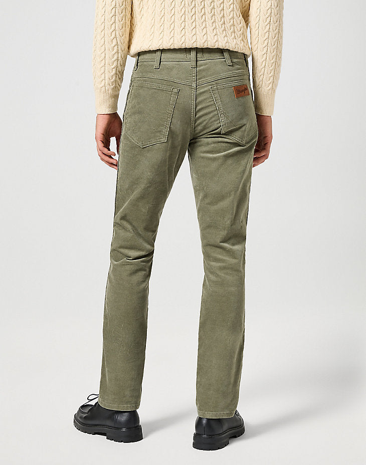 Męskie Spodnie Sztruksowe Wrangler Texas Slim Dusty Olive 112358038