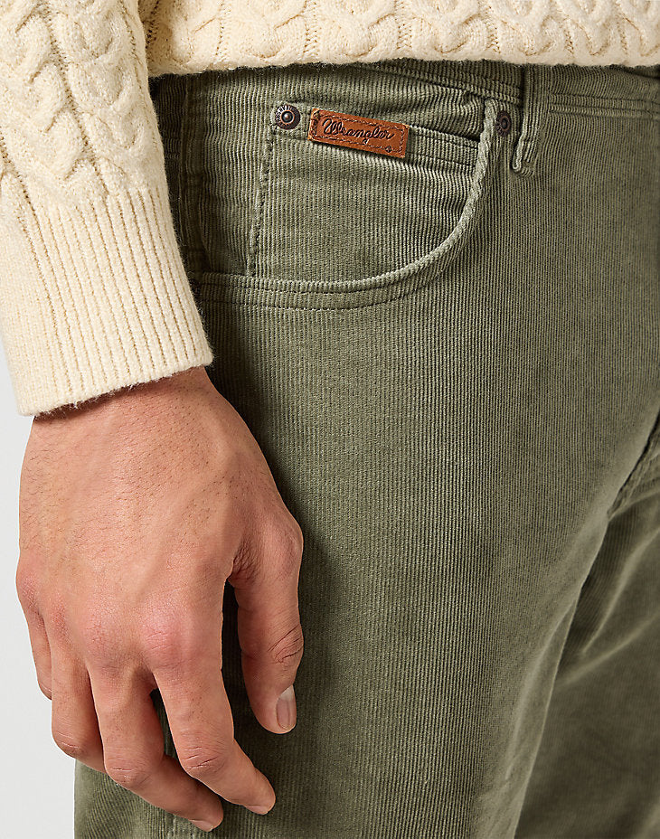 Męskie Spodnie Sztruksowe Wrangler Texas Slim Dusty Olive 112358038
