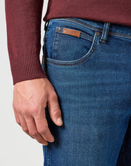 Męskie Spodnie Wrangler Texas Slim Dark Trails 112358220 W12S008815