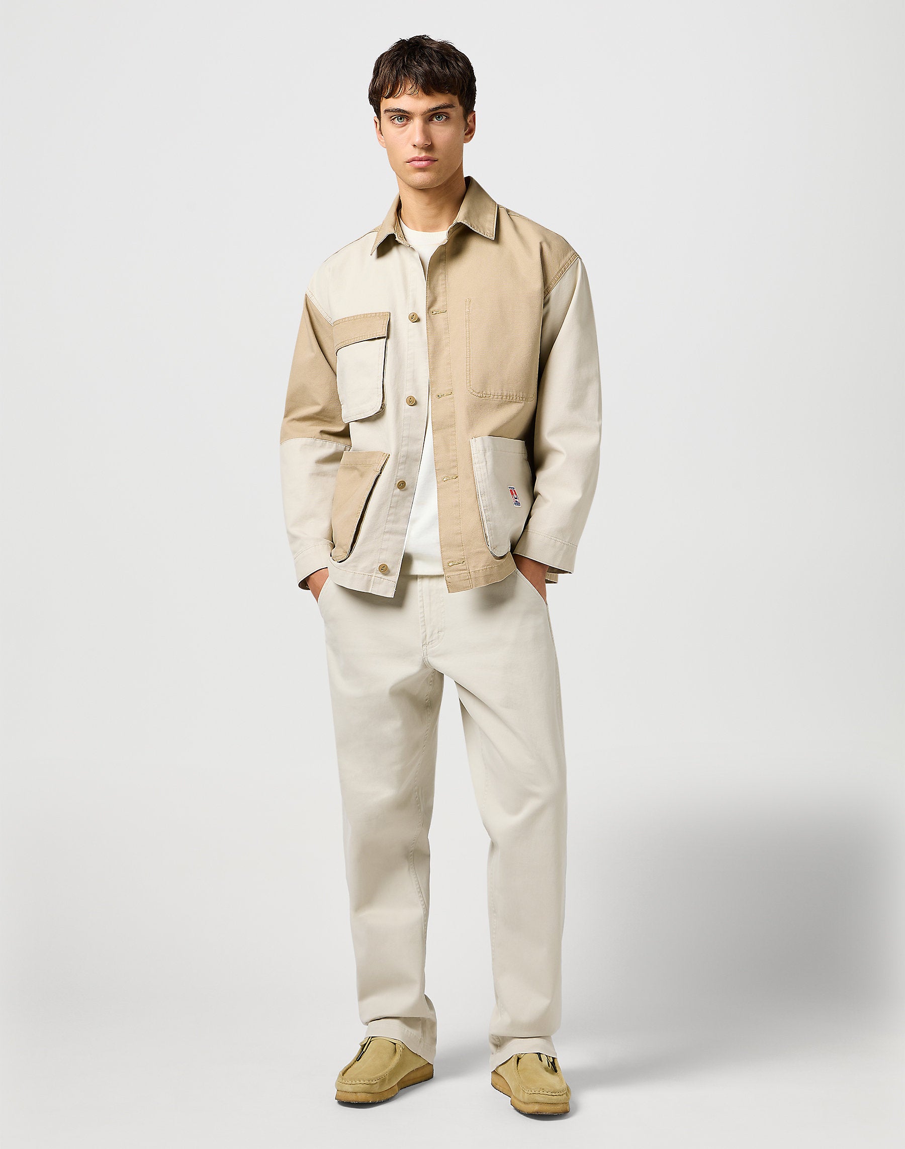 WRANGLER MĘSKIE SPODNIE WRANGLER CASEY JONES RELAXED CHINO PANTS PELICAN 112362915
