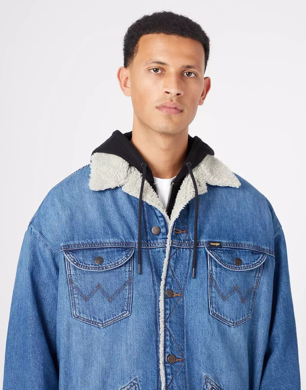 WRANGLER OVERSIZED SHERPA MĘSKA KURTKA JEANSOWA NEW FAVORITE W478LH21Y 112323627