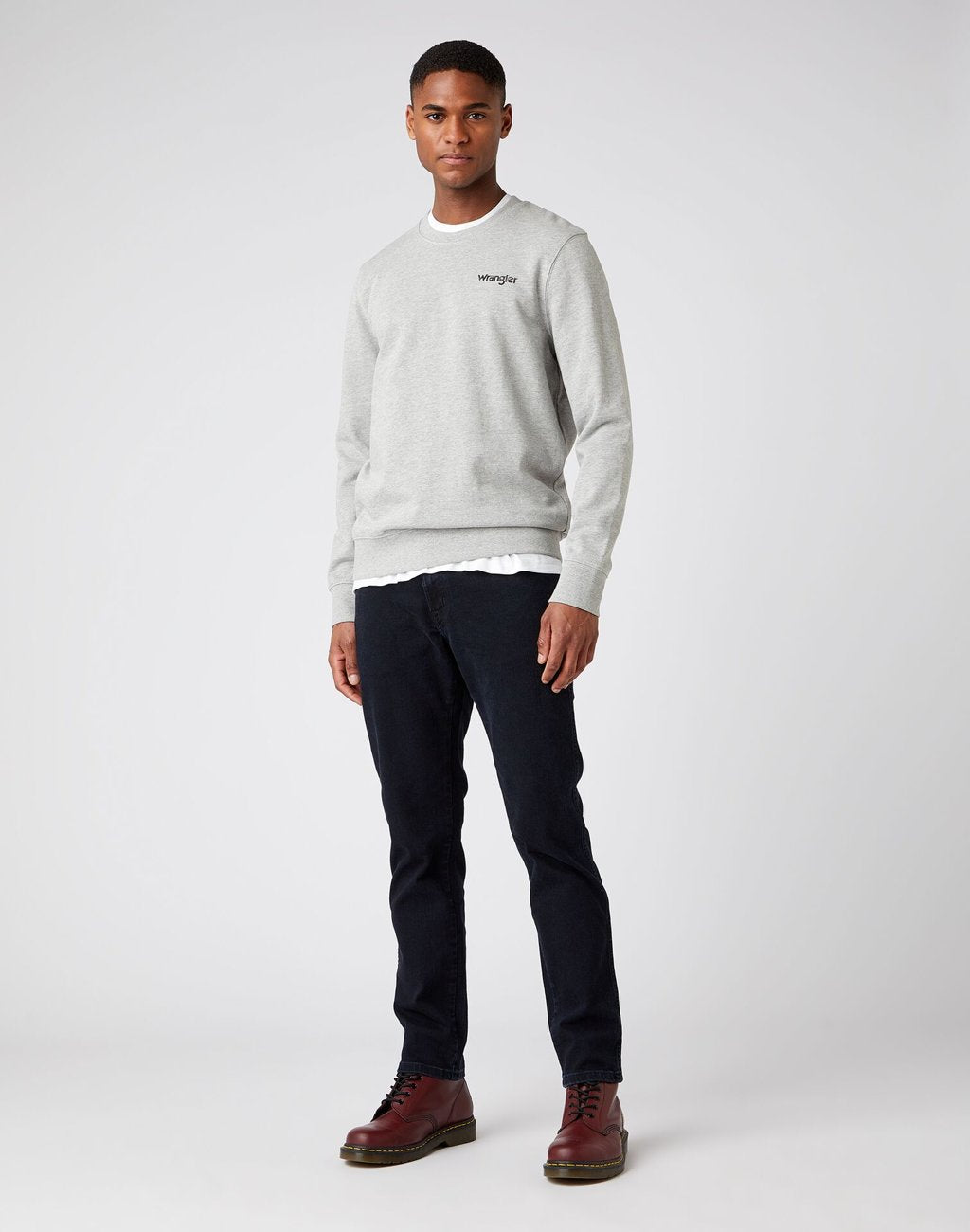 WRANGLER POSITIVE VIBES SWEAT MĘSKA BLUZA KLASYCZNA NADRUK MID GREY MEL W6F6H1X37 112141479
