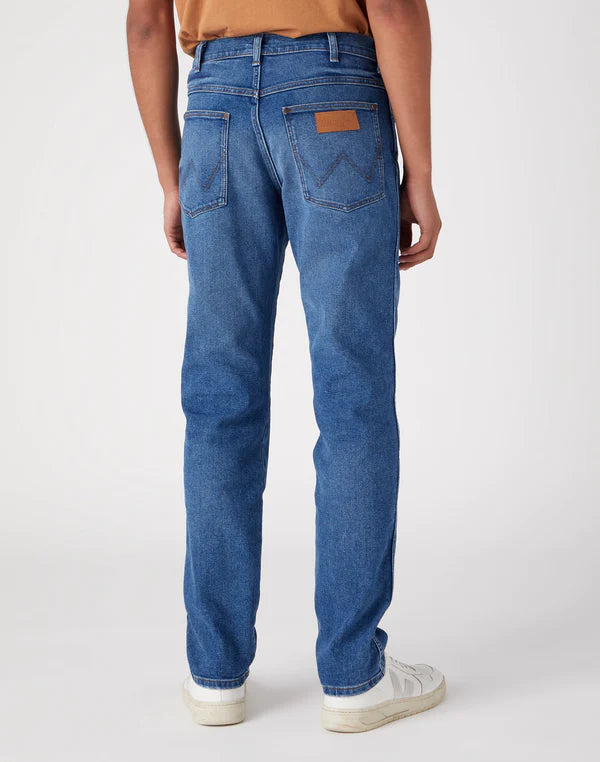 Wrangler River Męskie Spodnie Jeansowe Smoke Sea W17TYLZ71 112331074