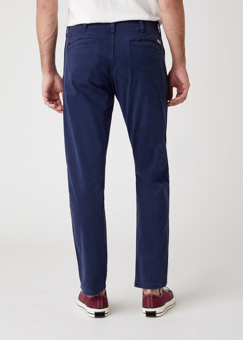 Wrangler Spodnie Męskie Casey Chino Lakeport Blue W1C050B08 112324479