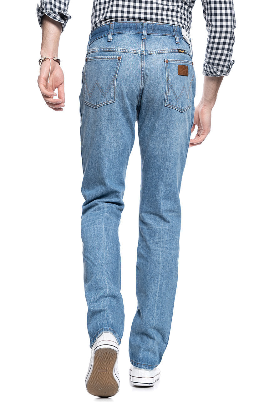 WRANGLER SPODNIE MĘSKIE GREENSBORO CENTER CREASE W15QY1306 112127139