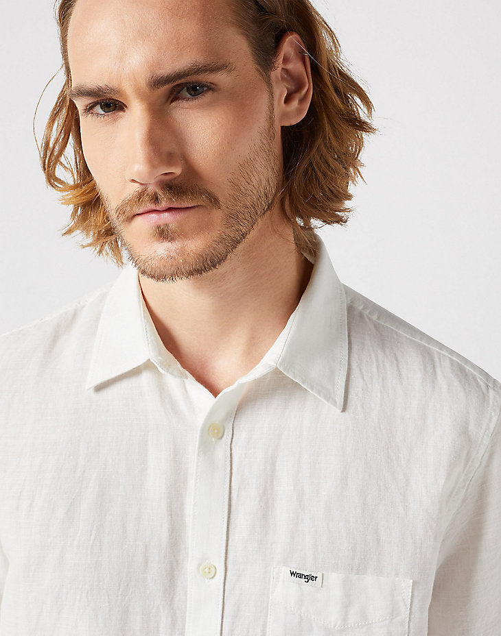 Koszula Elegancka Męska Wrangler SS 1 Pkt Shirt Worn White 112352187 W5K0016804