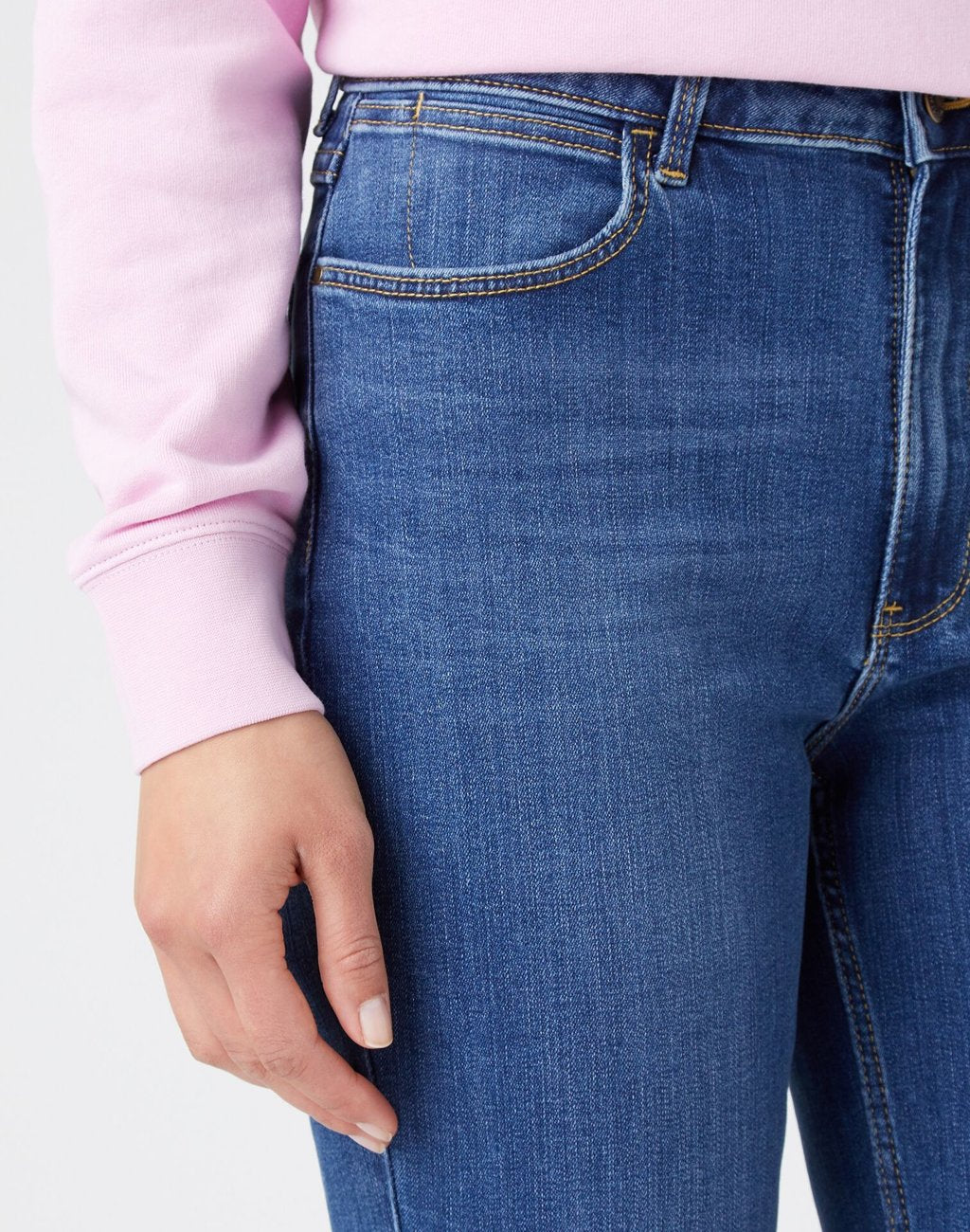 WRANGLER STRAIGHT DAMSKIE SPODNIE JEANSOWE JEANSY HUDSON W20TB940T 112141245