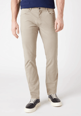 WRANGLER STRAIGHT SPODNIE MĘSKIE MATERIAŁOWE KHAKI W10TKA787 112126008