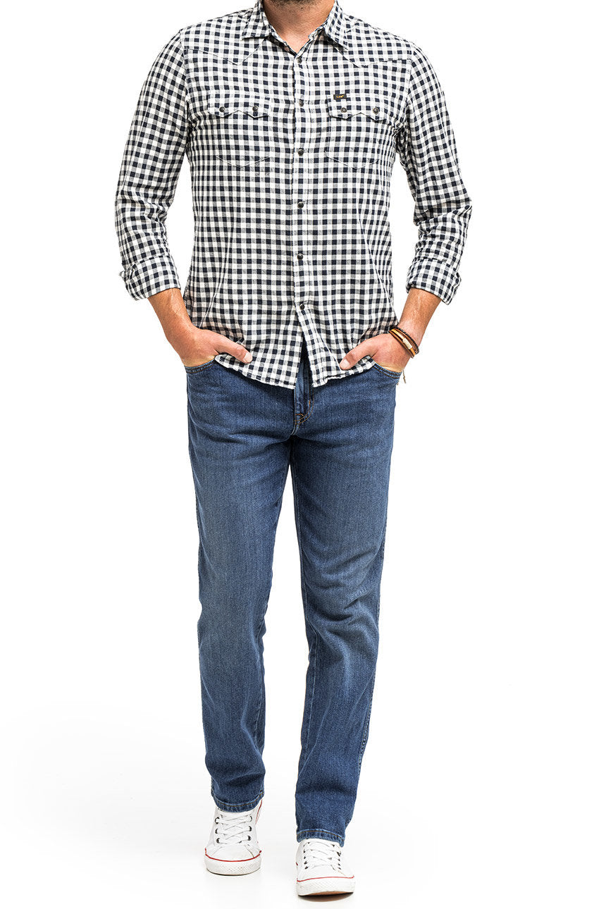 WRANGLER TEXAS MĘSKIE SPODNIE JEANSOWE THE MOMENT AUTHENTIC STRAIGHT W121OCR25 112319229