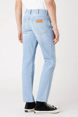 WRANGLER TEXAS SLIM MĘSKIE SPODNIE JEANSOWE CLEAR BLUE W12SZH280 112126539