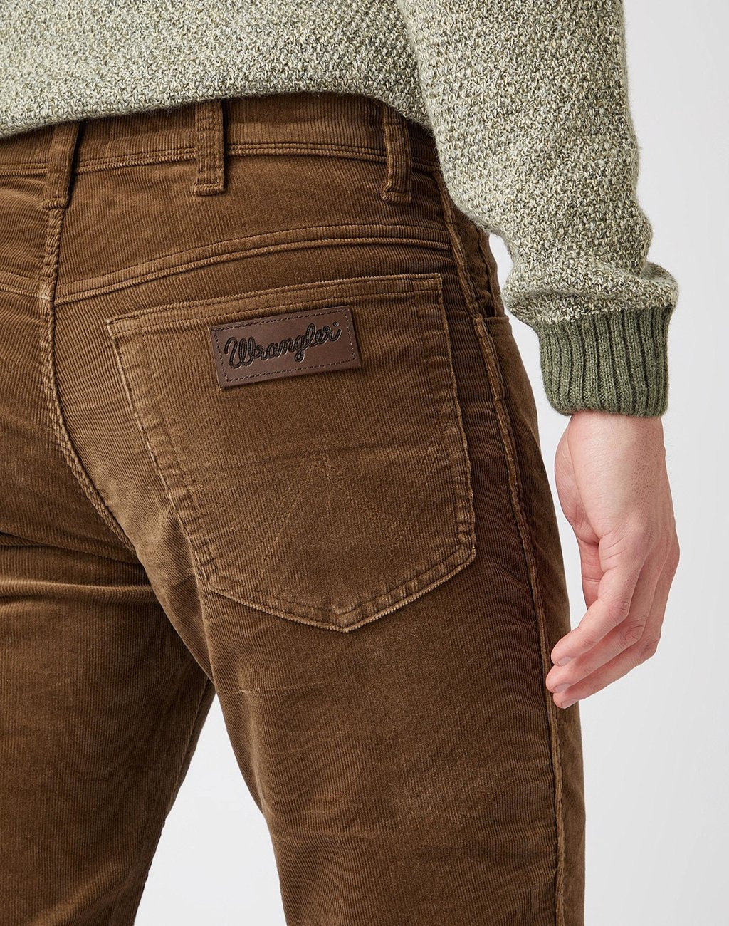 WRANGLER TEXAS SLIM MĘSKIE SPODNIE SZTRUKSOWE TEAK W12SEC455 112141149