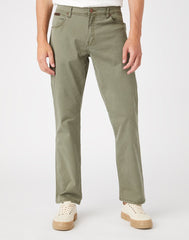 WRANGLER TEXAS STRETCH MĘSKIE SPODNIE MATERIAŁOWE SEA TURTLE W121Y6G31 112145776